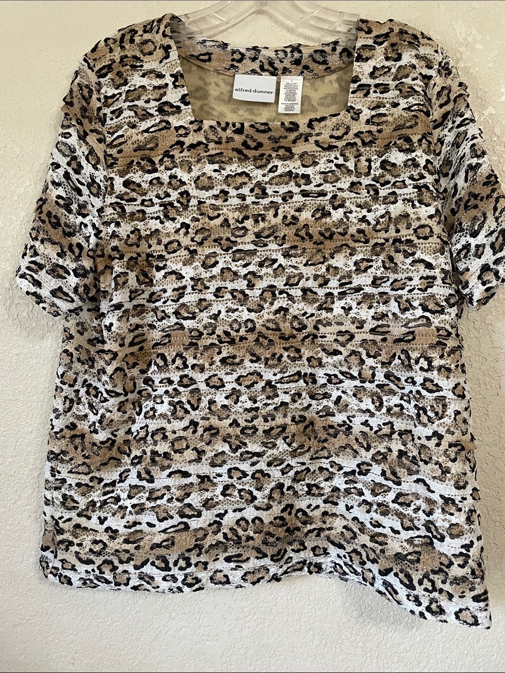 Alfred Dunner Short Sleeve Leopard-Print Top in Beige, Black & White